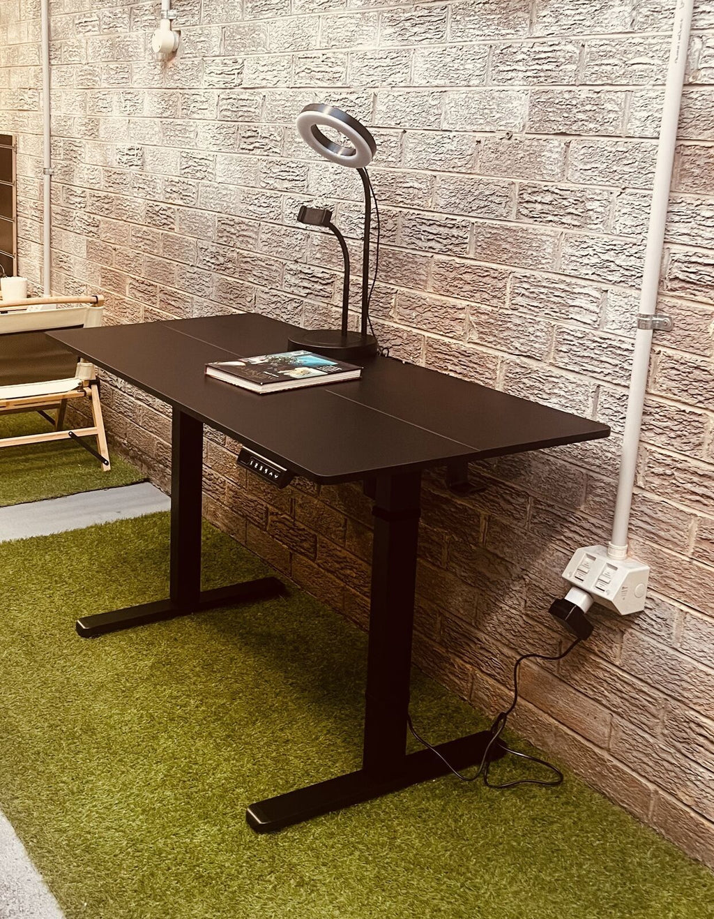 120 x 60cm Electric Standing Office Desk Height Adjustable Motorised Electric Sit Stand in Black